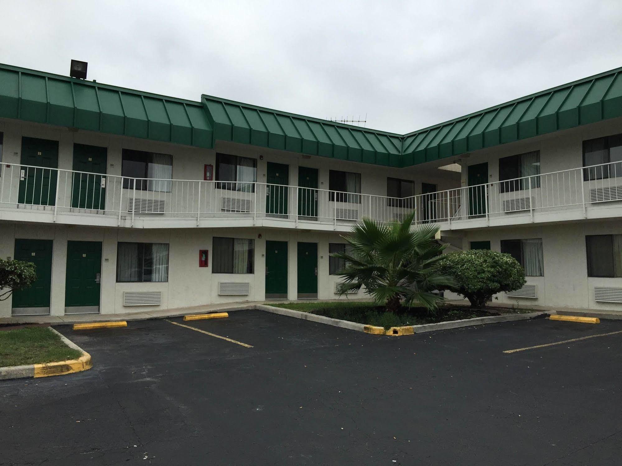 Q Lodging Extended Stay San Antonio Zewnętrze zdjęcie