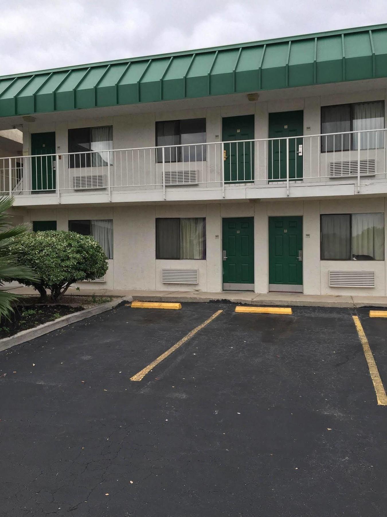 Q Lodging Extended Stay San Antonio Zewnętrze zdjęcie